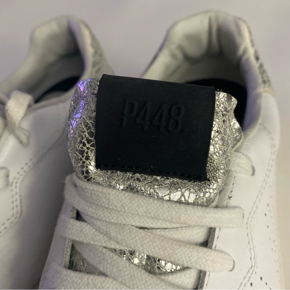 P448 Bali White Sneakers Tennis Shoes Classic Wmn’s‎ 10 Metallic EUC - Picture 5 of 10